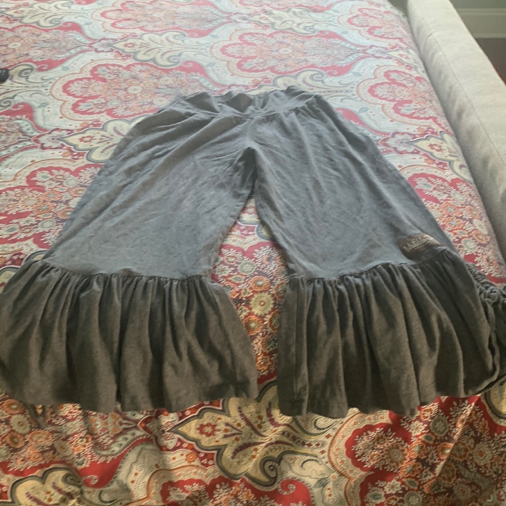 Matilda Jane cropped ruffle pants